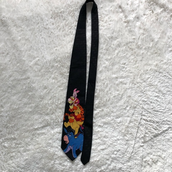 Vintage Disney Winnie the Pooh Neck Tie - Picture 3 of 4